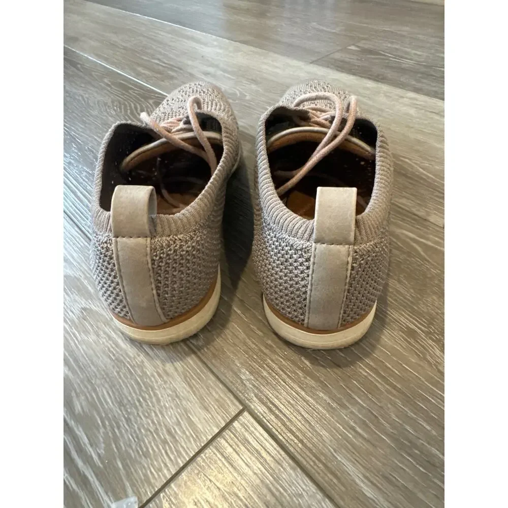 EUROSOFT Virida Perforated Knit Oxford Sneakers Women’s‎ Size 8